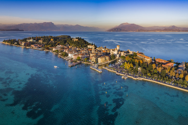 Sirmione Town Tour Special 2,5H stop (150 min)
